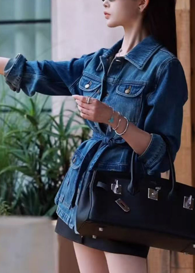 Beautifully Crafted Jacket in a Classic Style