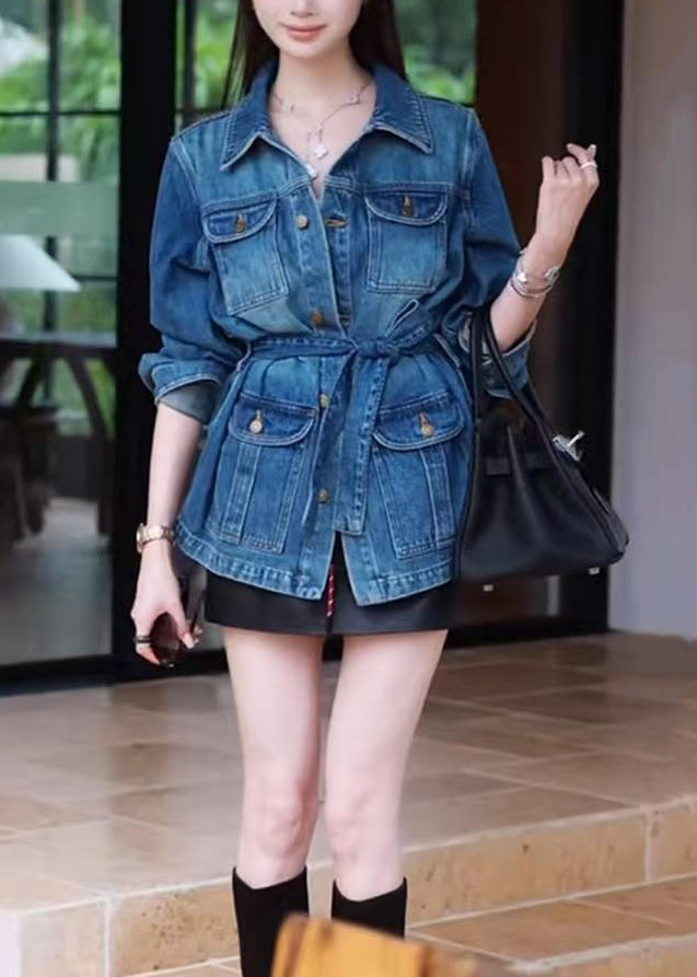 Beautifully Crafted Jacket in a Classic Style