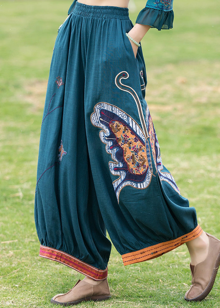 Classic Vintage Pants with a Flattering Fit