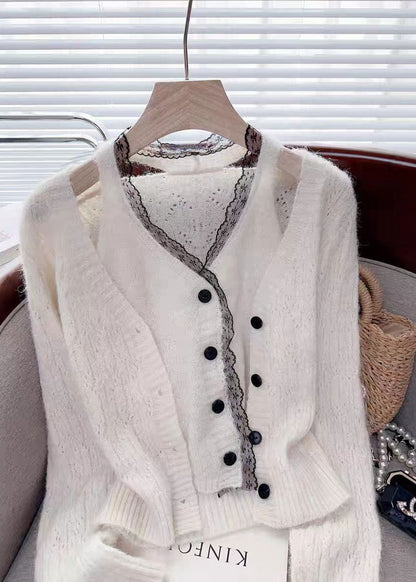 Beautifully Finished Sweater in a Timeless Design