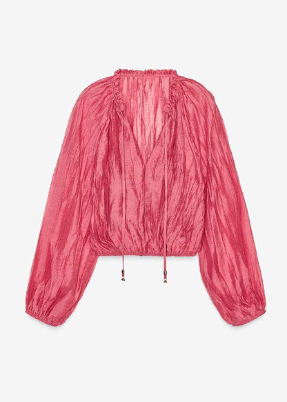 Sophisticated Garment with a Clean Classic Look