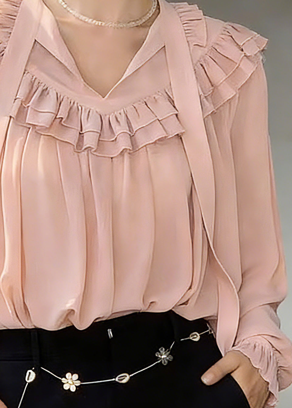 Beautifully Finished Shirt in a Timeless Design