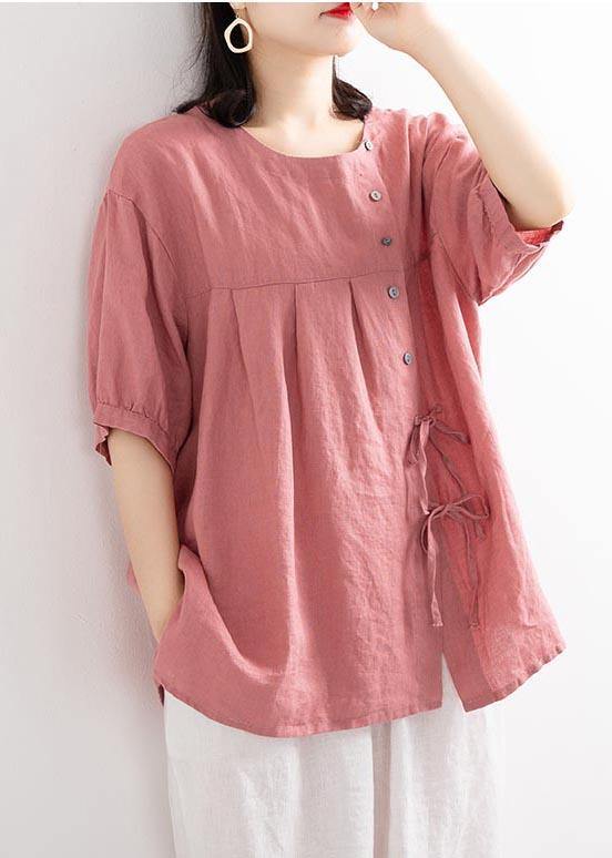 Sophisticated Blouse with a Clean Classic Look