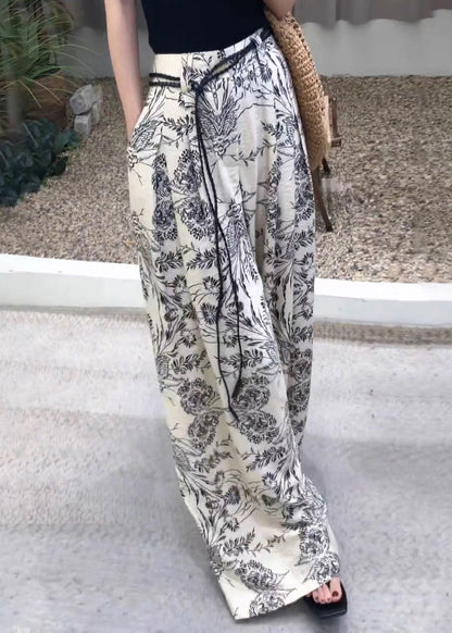 Beautifully Finished Pants in a Timeless Design
