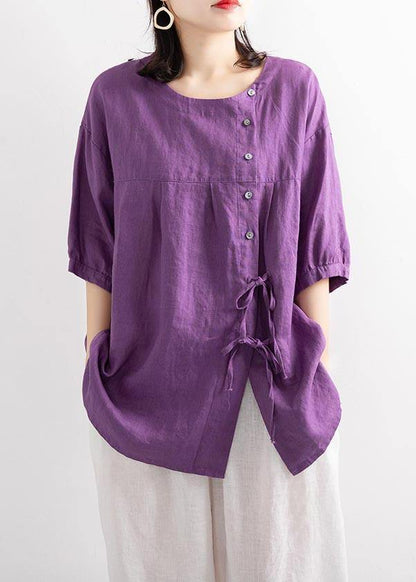 Sophisticated Blouse with a Clean Classic Look