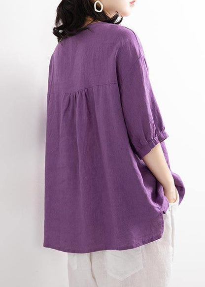 Sophisticated Blouse with a Clean Classic Look