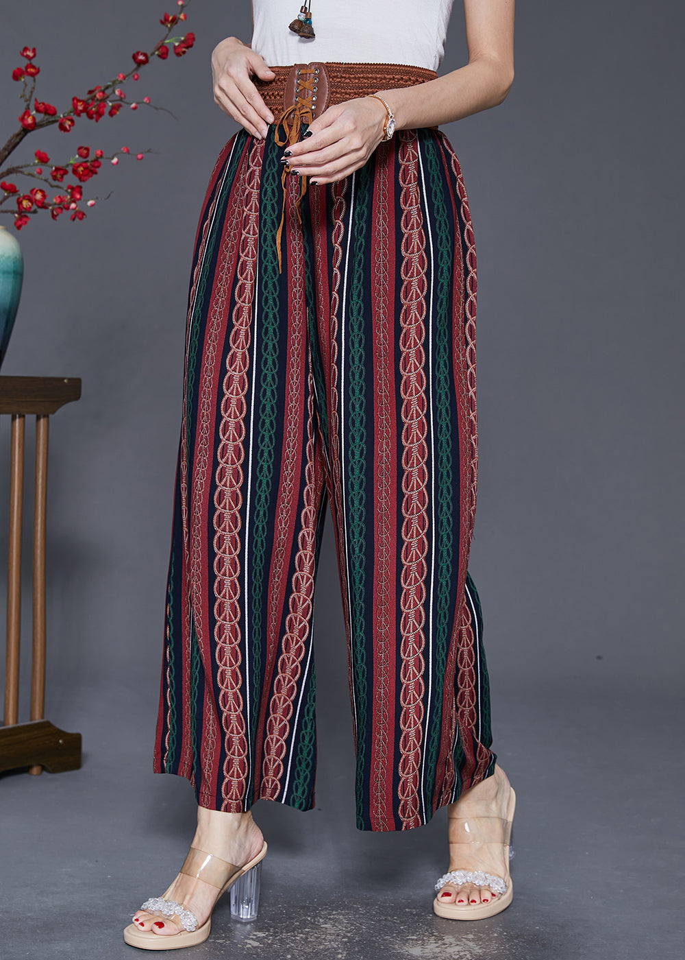 Beautifully Crafted Pants in a Classic Style
