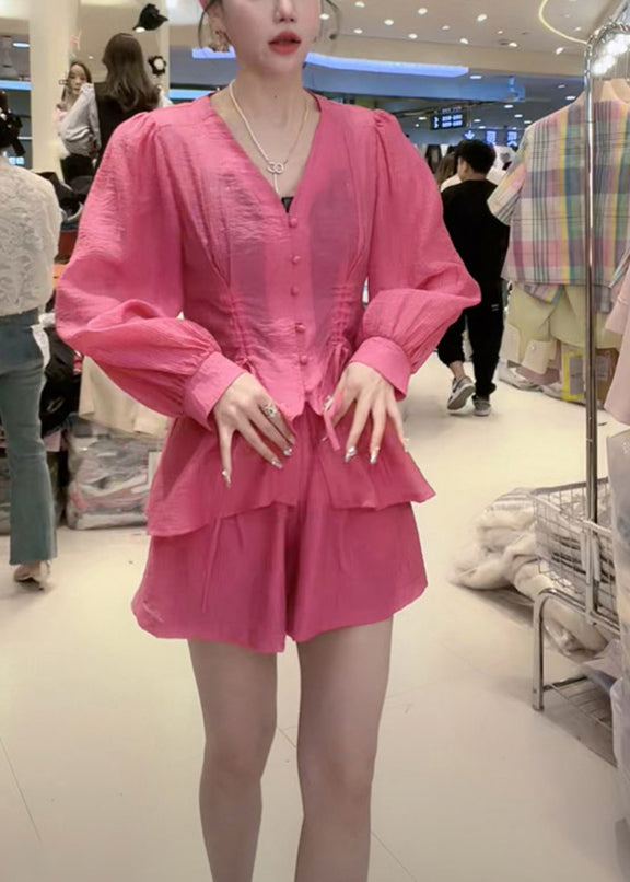 Classic Vintage Shirt with a Flattering Fit