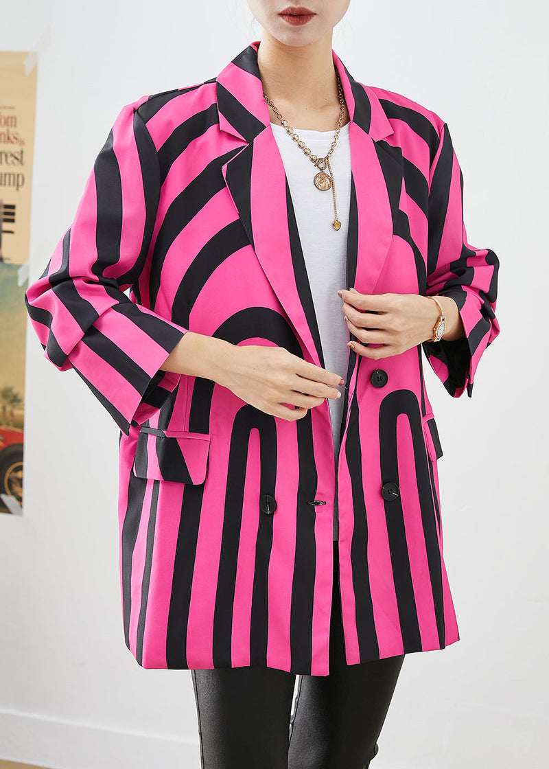 Elegantly Styled Coat for Everyday Wear