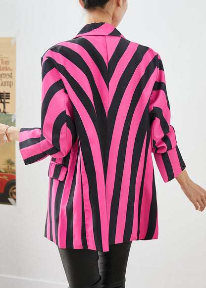 Elegantly Styled Coat for Everyday Wear