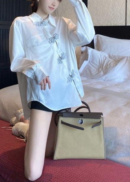 Beautifully Finished Blouse in a Timeless Design