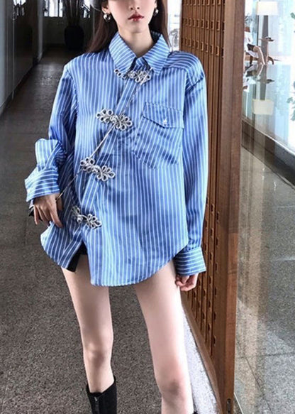 Beautifully Finished Blouse in a Timeless Design
