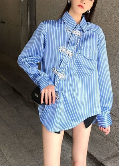 Beautifully Finished Blouse in a Timeless Design