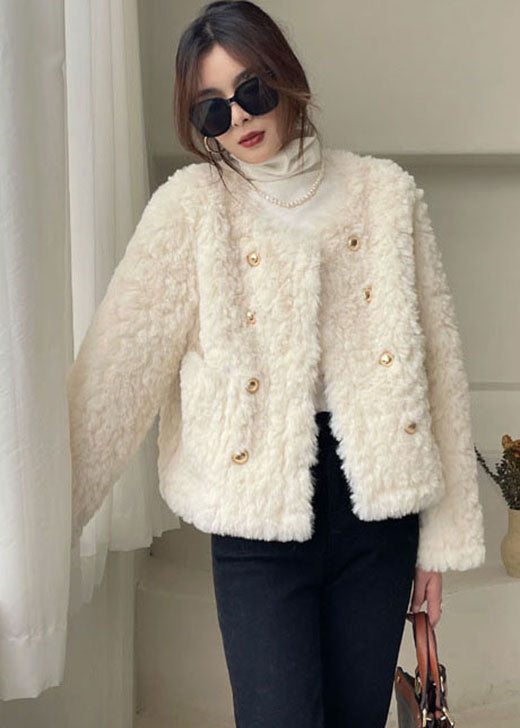 Effortlessly Elegant Jacket with a Timeless Design