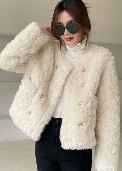 Effortlessly Elegant Jacket with a Timeless Design