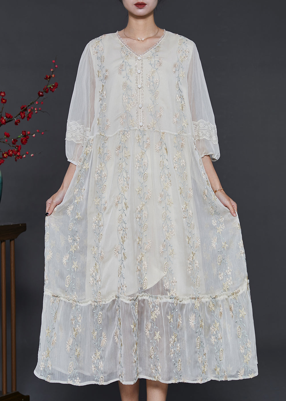 Classic Vintage & Enduringly Stylish Dress