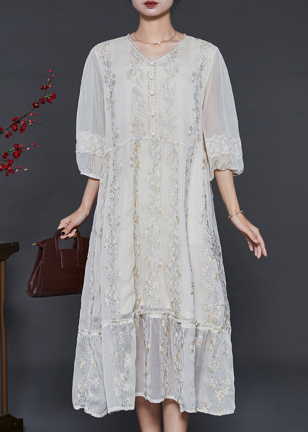 Classic Vintage & Enduringly Stylish Dress