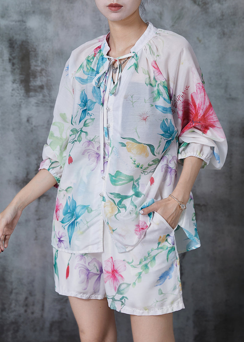 Effortlessly Elegant Garment with a Timeless Design