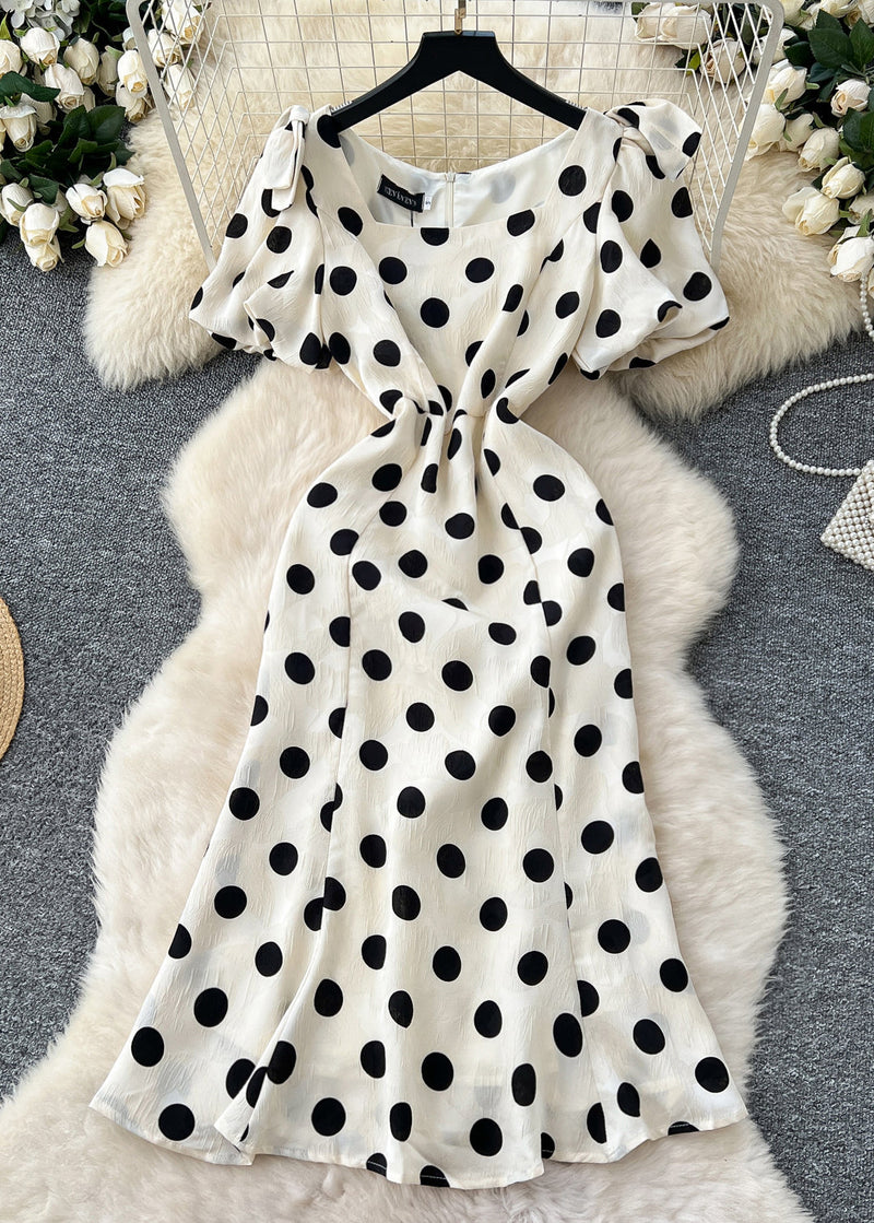 Sophisticated Dress with a Clean Classic Look