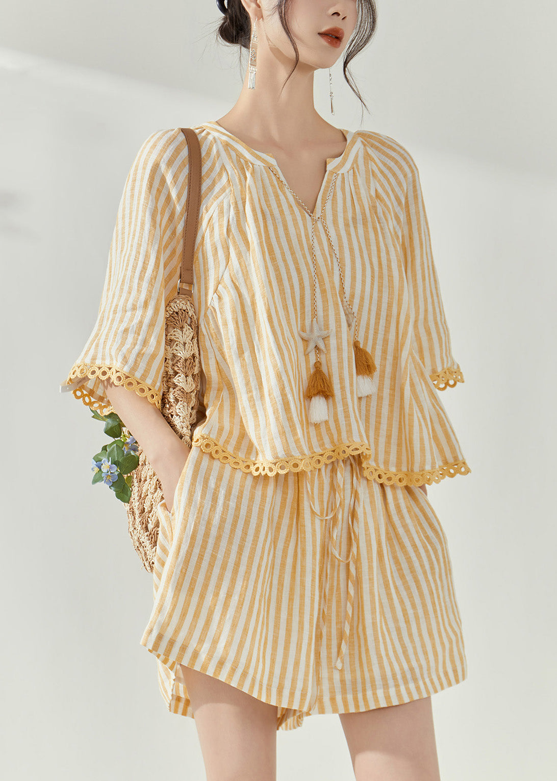 Classic Vintage & Enduringly Stylish Top