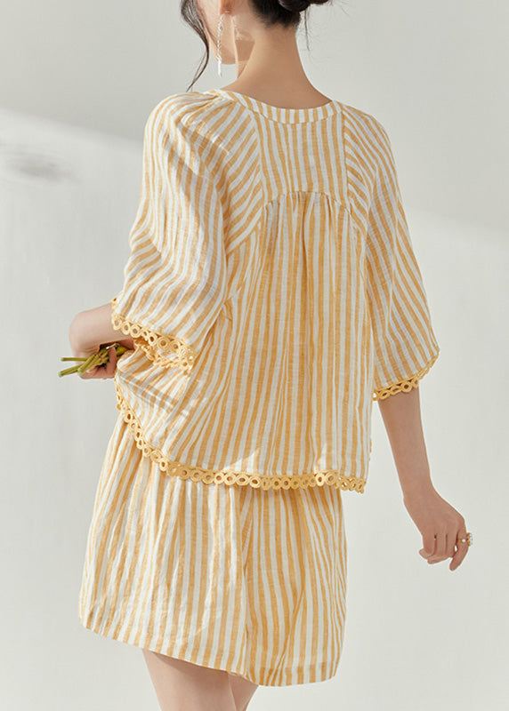 Classic Vintage & Enduringly Stylish Top