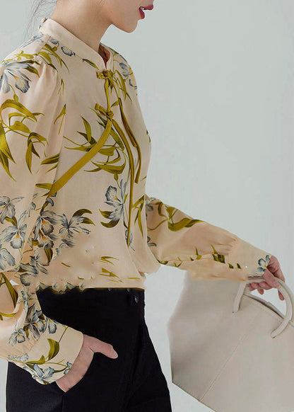 A Vintage Style Shirt with Delicate Timeless Details