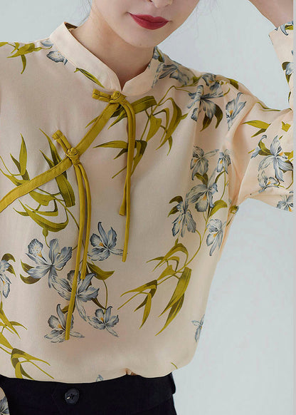 A Vintage Style Shirt with Delicate Timeless Details