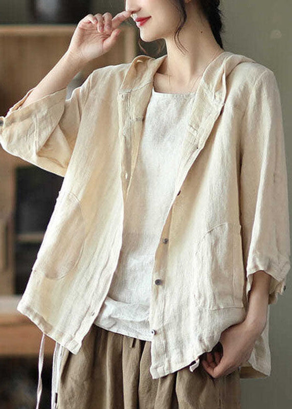 Effortlessly Elegant Coat with a Timeless Design