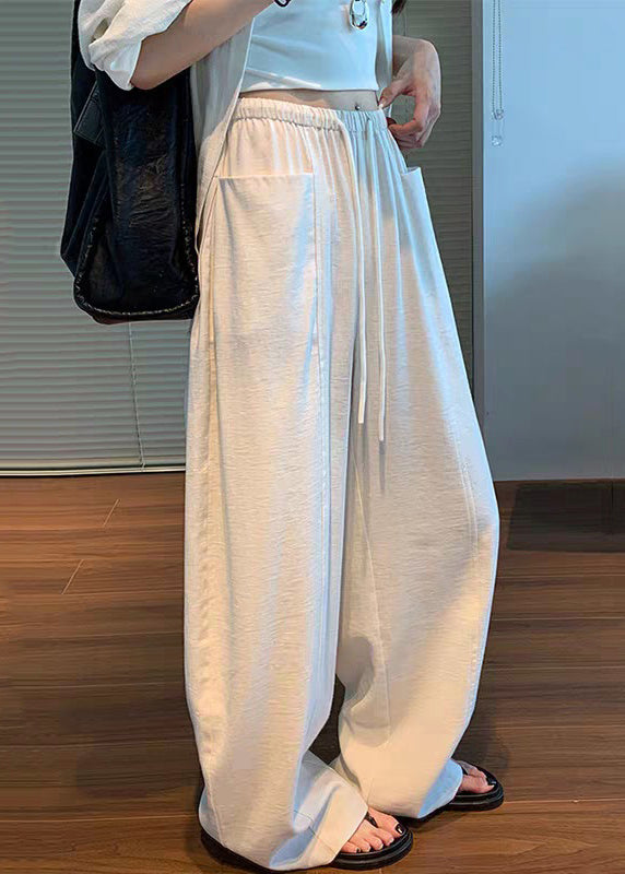 Well Tailored Pants with a Graceful Silhouette