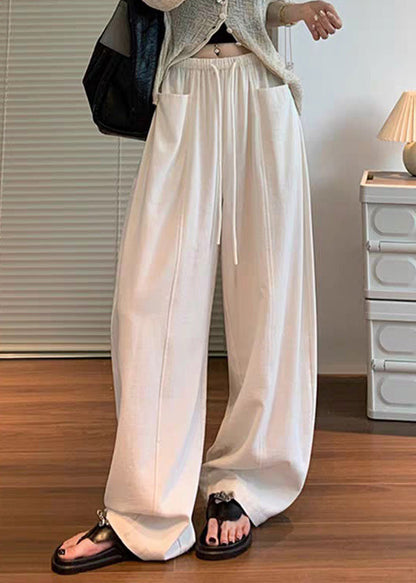 Well Tailored Pants with a Graceful Silhouette