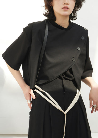 Well Tailored Coat with a Graceful Silhouette