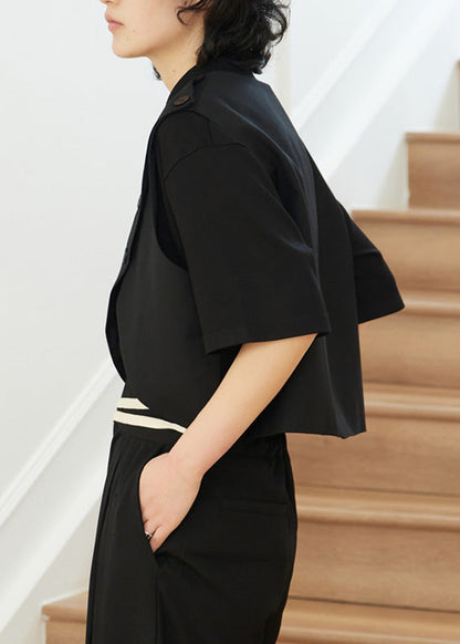 Well Tailored Coat with a Graceful Silhouette