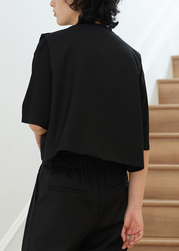 Well Tailored Coat with a Graceful Silhouette