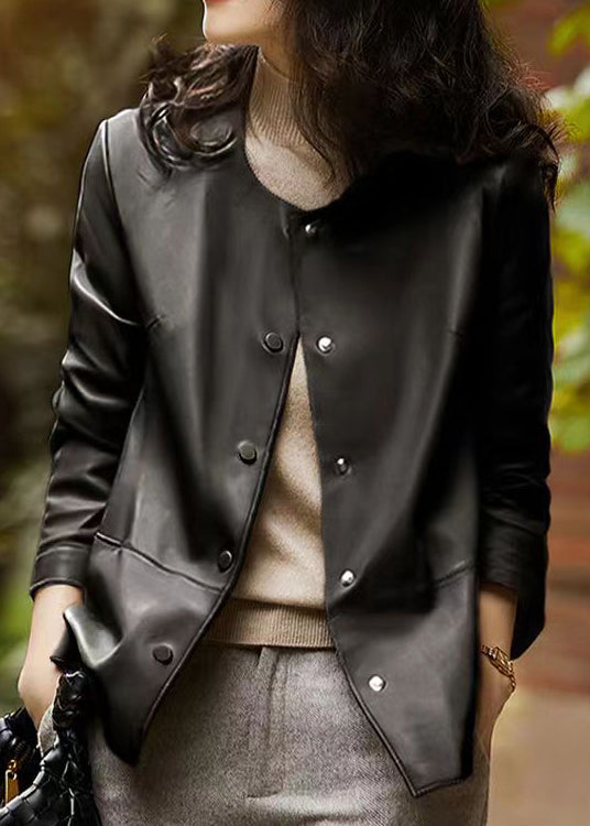 Elegantly Styled Coat for Everyday Wear