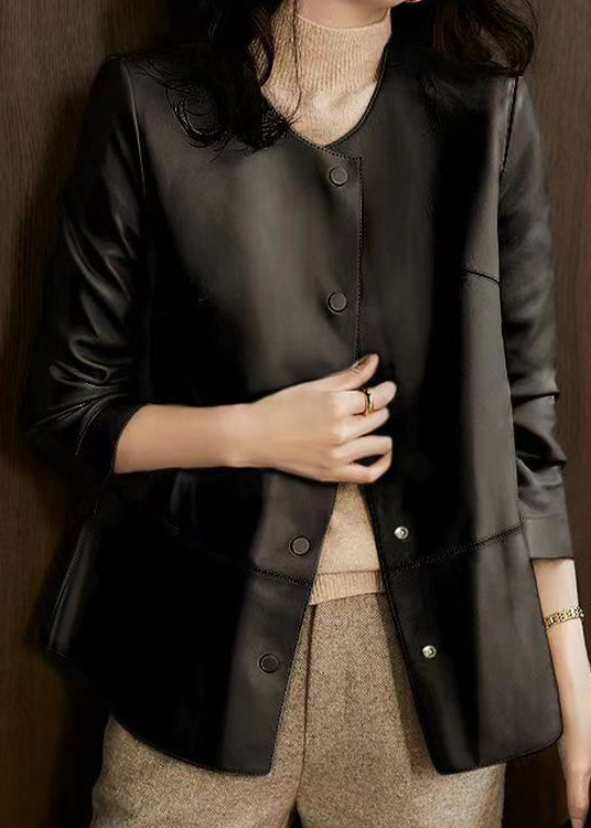 Elegantly Styled Coat for Everyday Wear