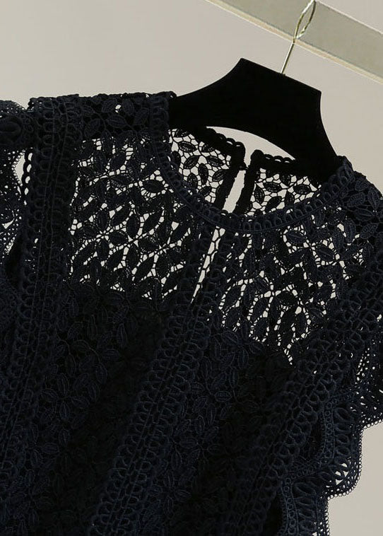 Classic Vintage Top with a Flattering Fit