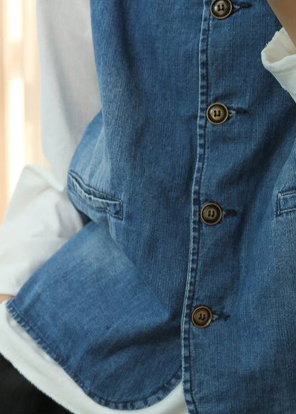 Well Tailored Garment with a Graceful Silhouette
