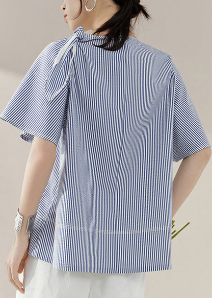 Effortlessly Elegant Top with a Timeless Design
