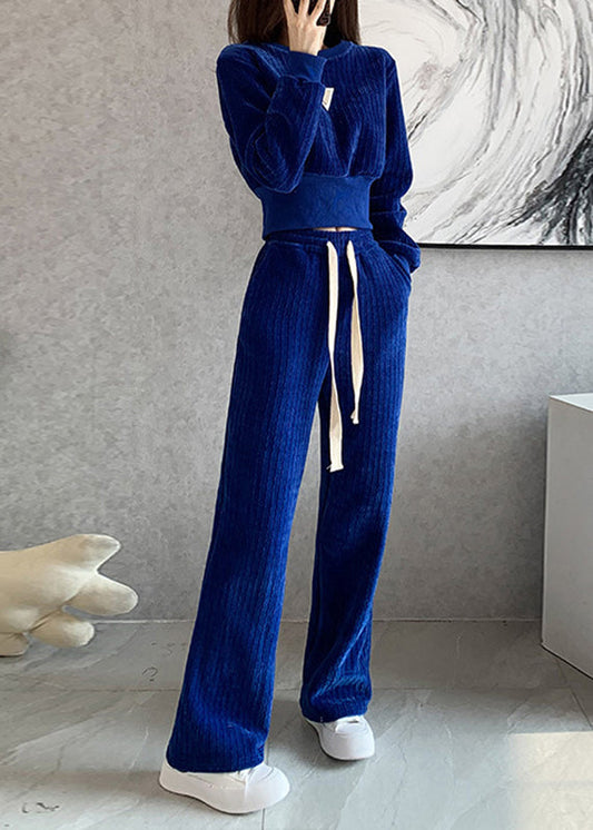 Sophisticated Pants with a Clean Classic Look
