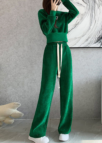 Sophisticated Pants with a Clean Classic Look