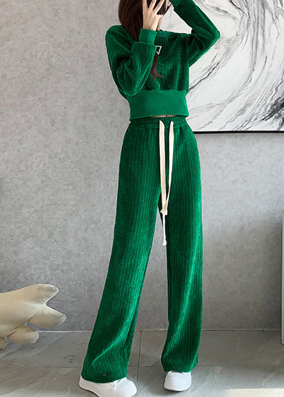 Sophisticated Pants with a Clean Classic Look