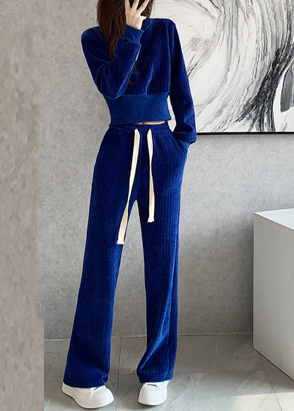 Sophisticated Pants with a Clean Classic Look
