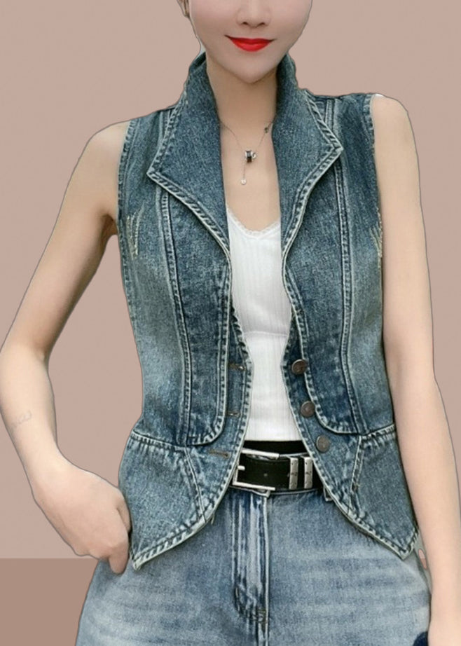Polished Garment with an Effortless Classic Look