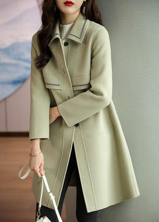 Well Tailored Jacket with a Graceful Silhouette