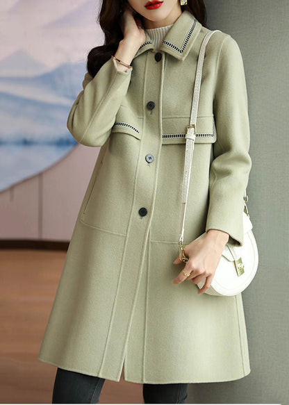 Well Tailored Jacket with a Graceful Silhouette