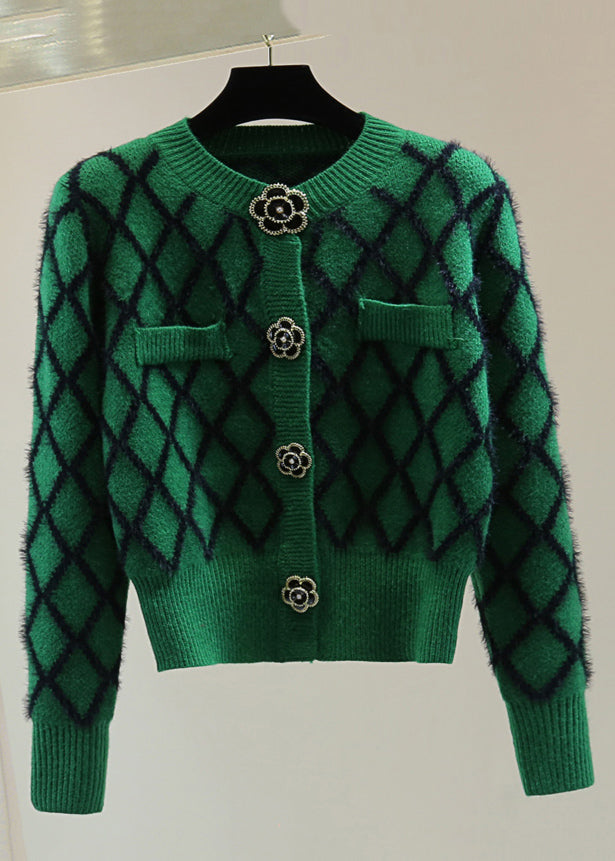 Gracefully Styled Sweater for Any Occasion