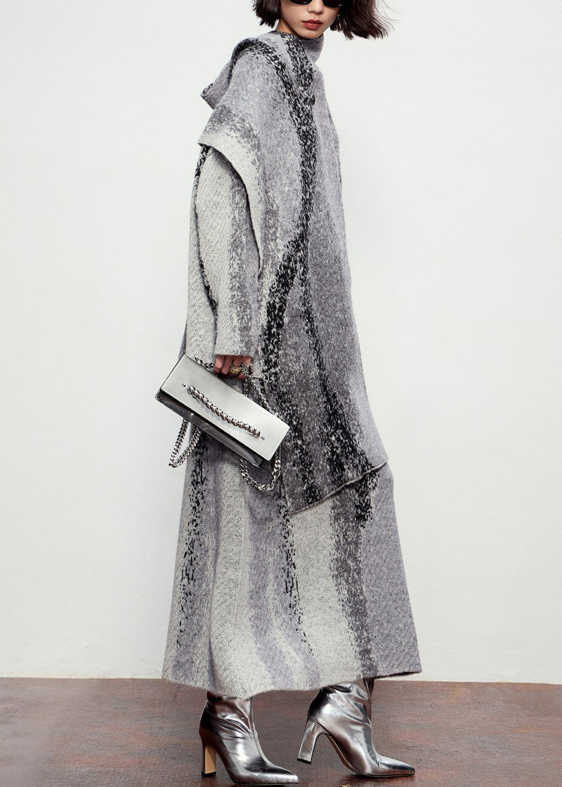 Beautifully Finished Cardigan in a Timeless Design