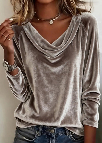 Classic Ring with Timeless Appeal