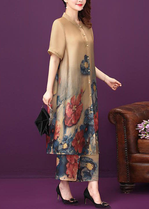 Effortlessly Elegant Pants with a Timeless Design