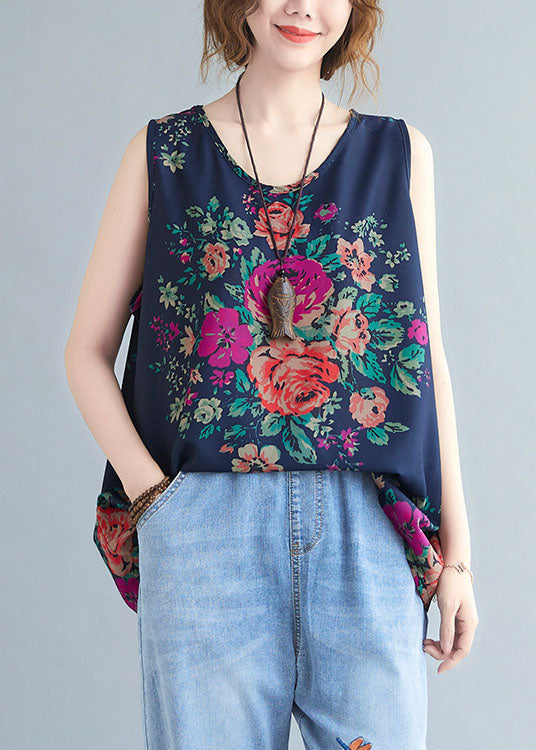 Classic Vintage Shirt with a Flattering Fit